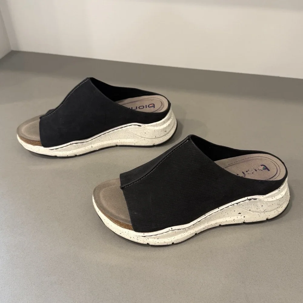 Bionica Oceana Wedge Slide 7.5 Black Leather Slip On Comfort Sporty Platform
